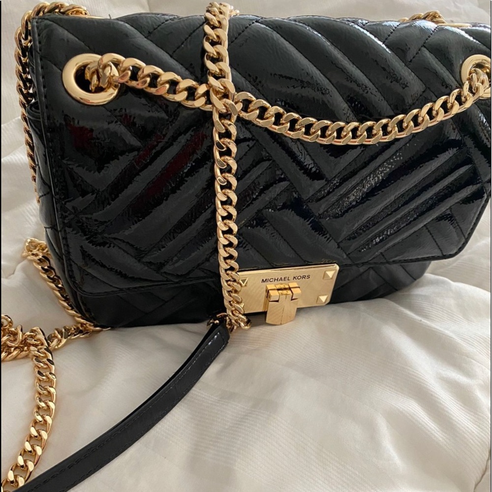 Mk Peyton purse quilted crossbody